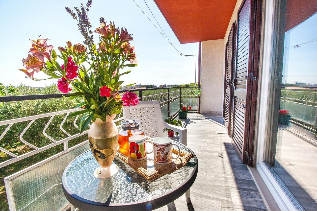Valeriana Apartment พูลา ภายนอก รูปภาพ